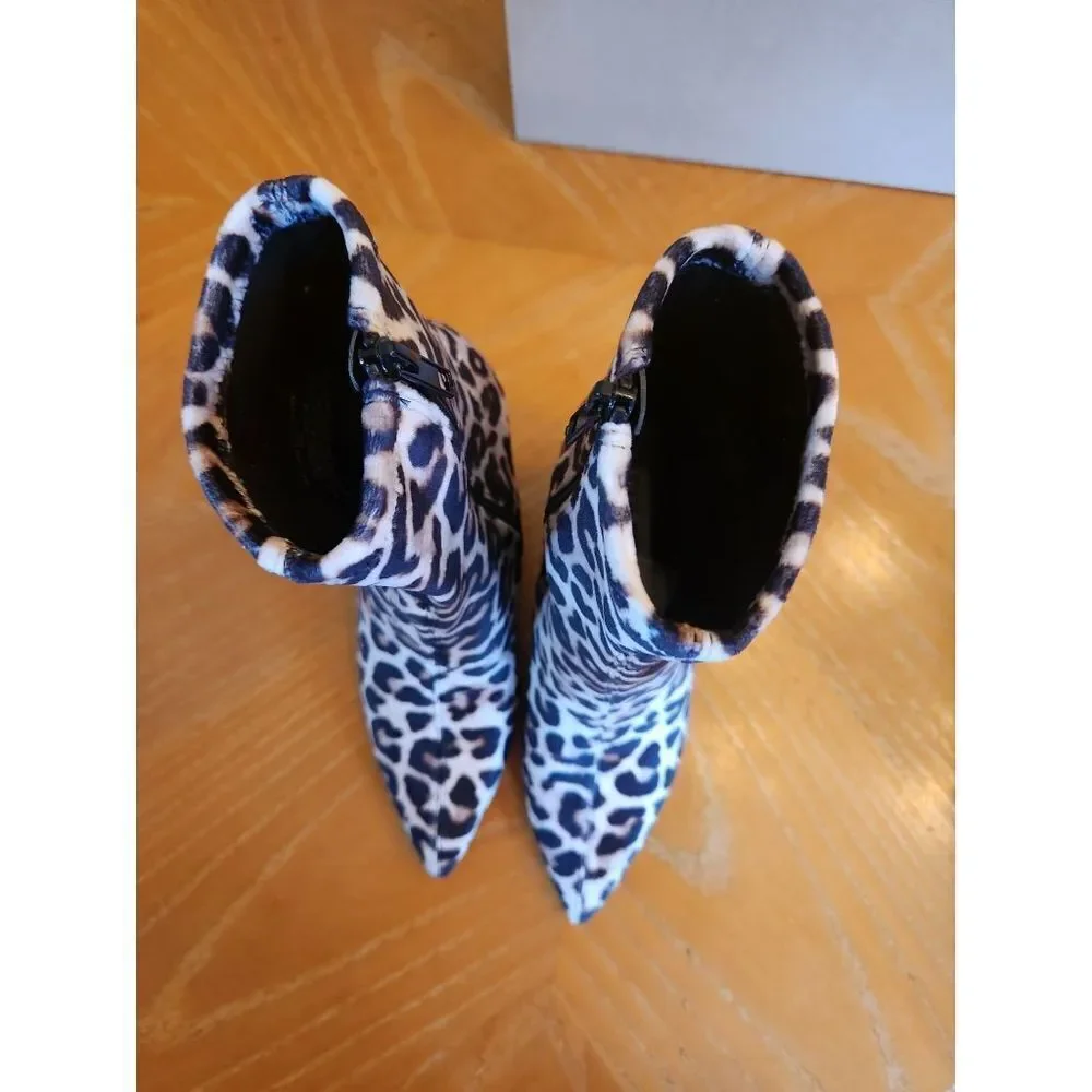 Steve Madden Valyant animal print boots size 7